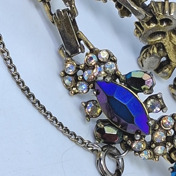 * Vintage Hollycraft 1956 AB Crystal & Purple Rhinestone Ornate Bracelet - Picture 6 of 6